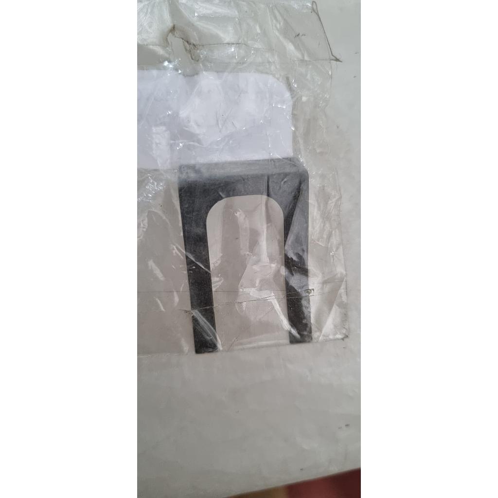 [7615] CLIP FIJACION MOTOR ELECTRICO COD: 000479